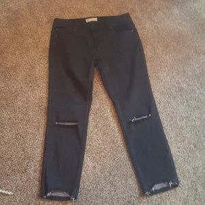 Brand new Free People size 28 ankle black jeans